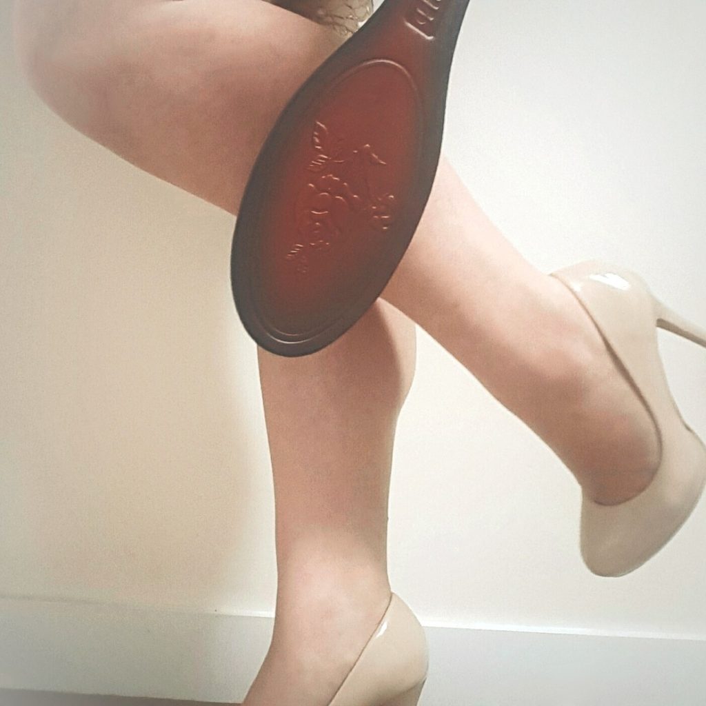 House of Eros Rose Pattern Shoe Paddle 