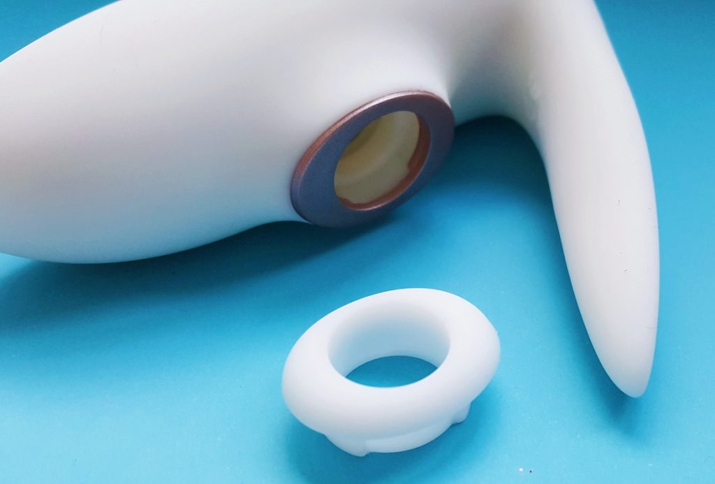 Satisfyer Pro 4 Couples Removable Rim