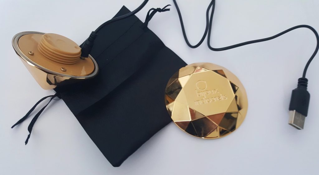 Photo of the gold diamond Bijoux Indiscrets Twenty One vibrator